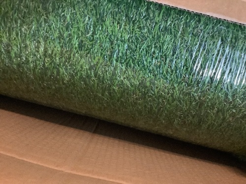 6.5x10 Ft. Pet Dog Turf, Appears New - Lot 130