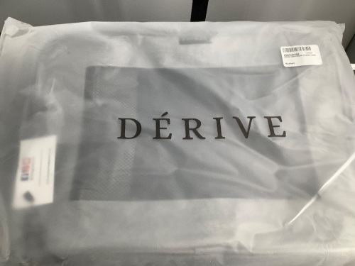 Derive Compression Packing Cubes, Appears New - Lot 140