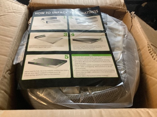 Twin Mattress Pad, Appears New - Lot 160