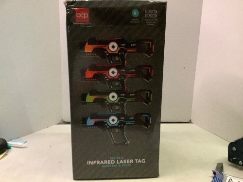 Set of 4 Infared Laster Tag Blasters and Vests, Appears New, Retail $79.99 - Lot 484