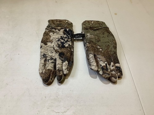 Red Head Gloves, Small, Appears New - Lot 428