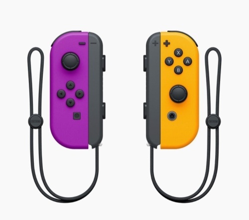 Ninetendo Switch Joy Con Controller, Powers Up, Appears New, Retail 77.99 - Lot 8