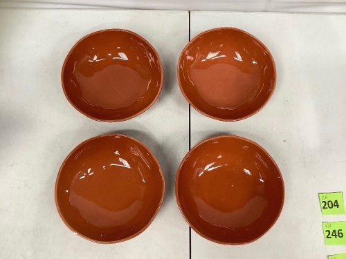 Lot of (4) Salad Bowls, Appears new - Lot 168