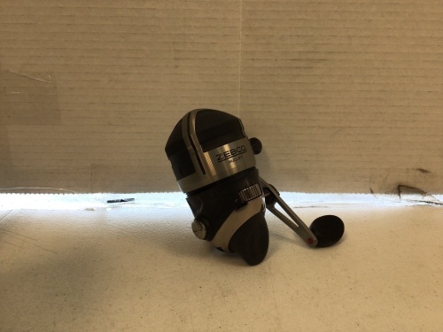 Zebco, Bullet, Closed Face Reel, E-Commerce Return, Appears Broken, Will Not Spin - Lot 231