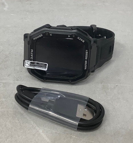 Smart Watch, Powers Up, Appears New - Lot 344