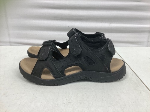 Womens Hiking Sandals, 7.5, Appears new - Lot 371