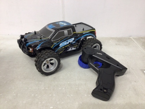 Double E Remote Controlled Truck, E-Commerce Return, Powers Up - Lot 421