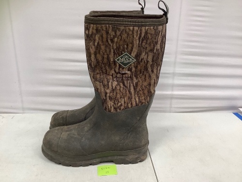 Muck Boot Co Mens Boots, 10, E-Comm Return - Lot 301