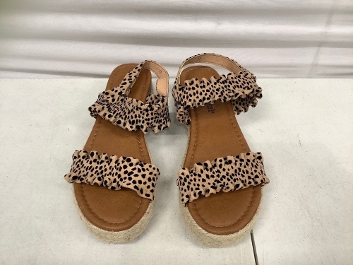 Natural Reflections Womens Shoes, 11M, Appears new - Lot 391