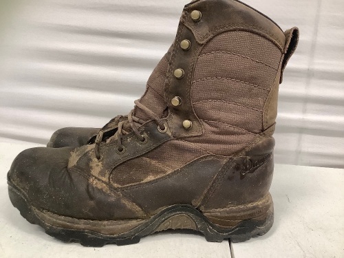 Danner Mens Boots, 9.5, E-Comm Return - Lot 600
