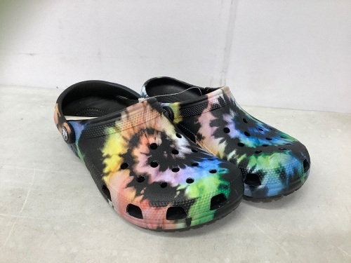 Crocs, M7/W9, E-Comm Return, Torn Strap - Lot 311