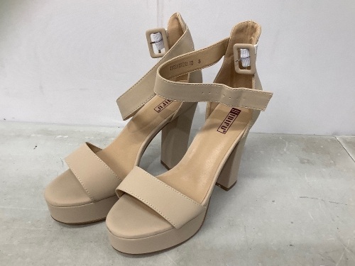 Idifu Womens Dress Heels, 8, Appears new - Lot 258
