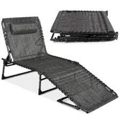 Portable Patio Chaise Lounge Chair Outdoor Recliner w/ Pillow - Lot 2324