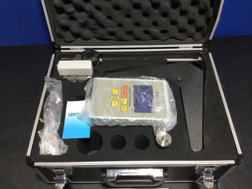 VEVOR Digital Viscometer - Appears New with Damage  - Lot 618