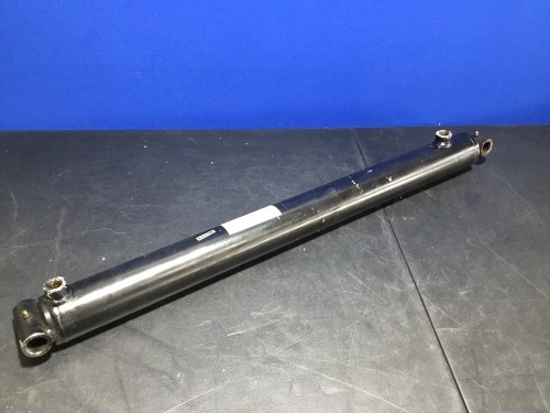 Welded Double Acting Hydraulic Cylinder - E-Comm Return - Lot 864