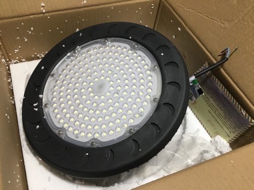 UFO LED Light 150W - Appears New - Lot 605