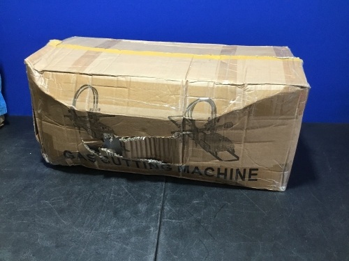 CG1-30 Gas Cutting Machine - Appears New  - Lot 357