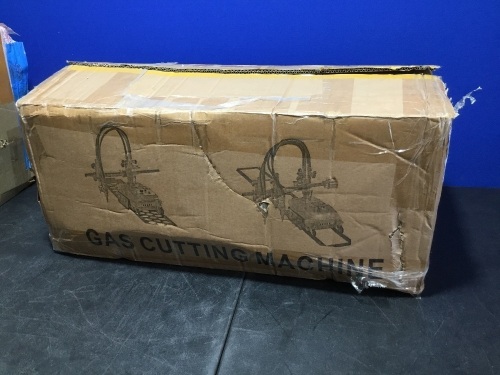 CG1-30 Gas Cutting Machine - Appears New - Lot 362