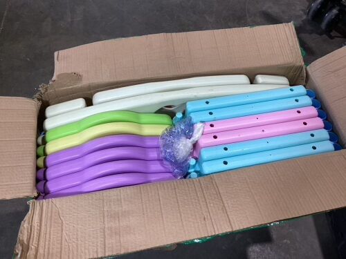 Kids Plastic Play Fence - Lot 1128
