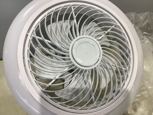 Ceiling Fan with Lamp & Remote Control - Lot 711