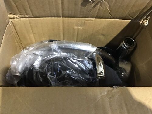 Hydraulic Rolling Salon Stool  - Lot 908