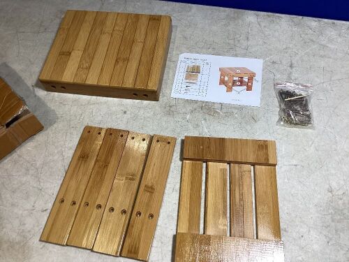 Bamboo Step Stool - Lot 871