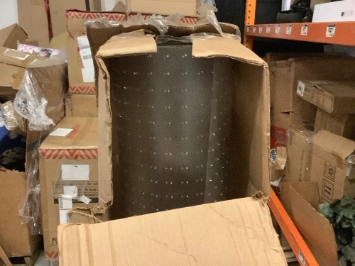 Large Office Chair Floor Mat, Ecommerce Return - Lot 167