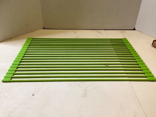Over the Sink Roll Up Dish Rack, Appears New - Lot 432