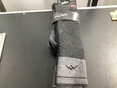 Darn Tough Merino Wool Socks, Large, Appears New - Lot 513a