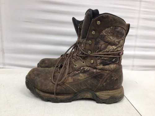Danner Mens Boots, 8.5, E-Comm Return - Lot 288