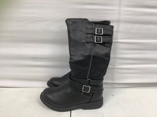 Kids Boots, 11, Appears New - Lot 236