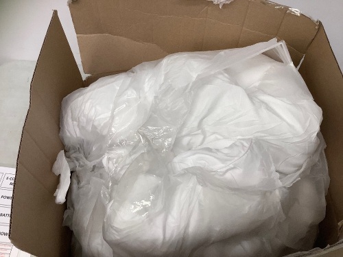 Queen Comforter, E-Comm Return - Lot 462