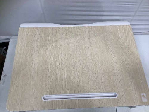 Laptop Desk, Appears new - Lot 143