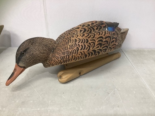 AvianX Duck Decoy, E-Comm Return - Lot 504