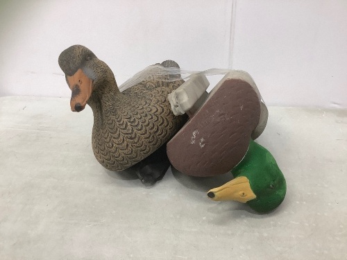 Lot of (2) Duck Decoys, E-Comm Return - Lot 500