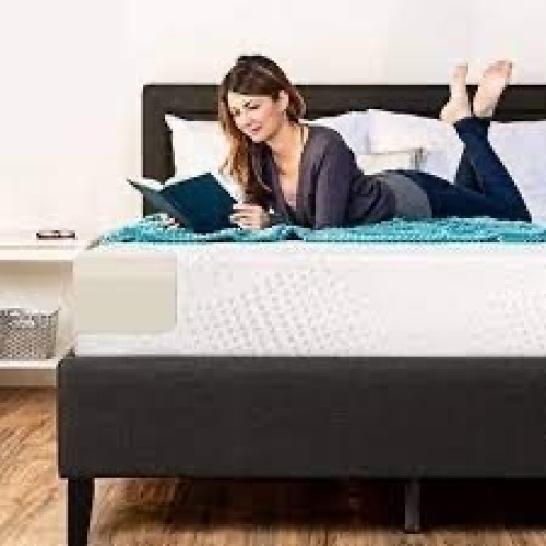 10in Dual Layered Memory Foam Mattress w/ CertiPUR-US Certified Foam - Lot 2557