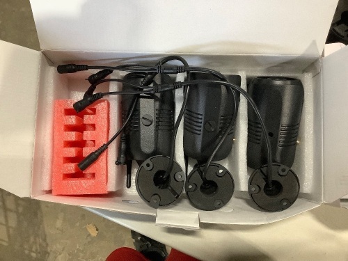 Lot of Security Cameras  - Lot 1203
