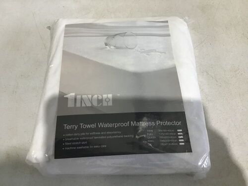 Lot of (10) Terry Towel Mattress Protectors - Full Size - Lot 267