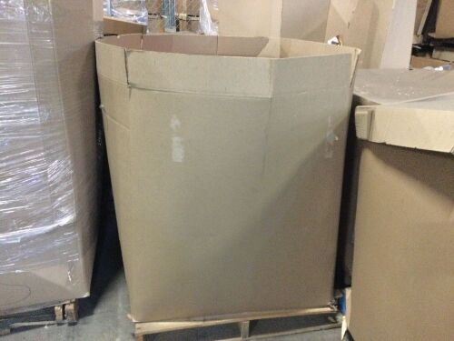 Pallet of Halloween Costumes & Accessories, Party Supplies, Decorations & More - High Piece Count! - Lot 218