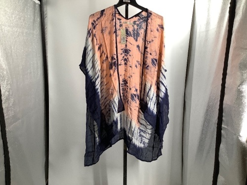 QUAGGA Peach and Peacoat Ruana Beach Coverup, Appears New - Lot 580