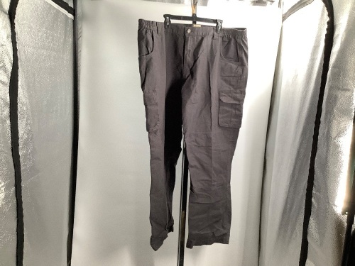 Red Head Men's Pants, 48x32, Appears New - Lot 589