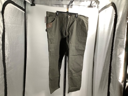 Wrangler Men's Workpants, 46x30, Appears New - Lot 602