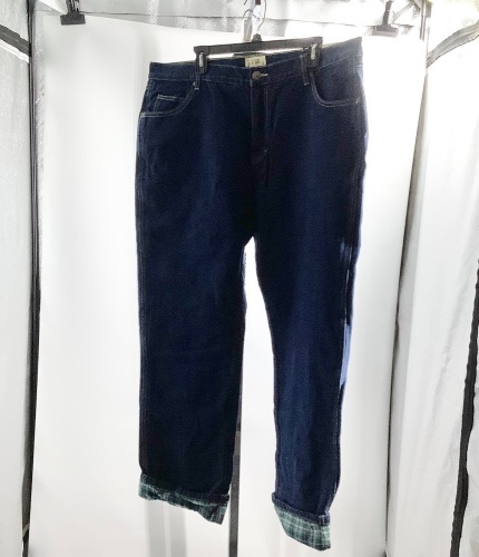 Red Head Men's Insulated Jeans, 40x34, Appears New - Lot 617