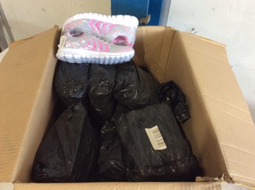 Lot of (22) Dixing Running Shoes - New - Lot 869