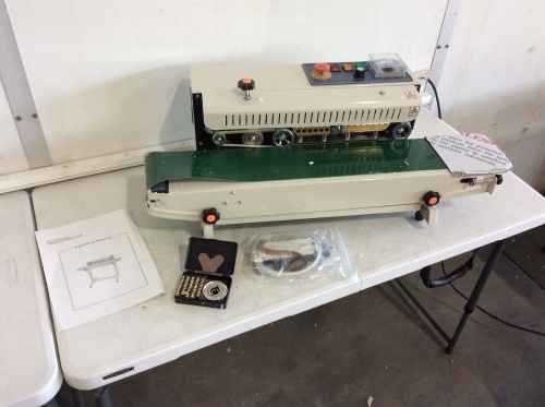 VEVOR FR-770 Continuous Automatic Horizontal Band Sealer with Digital Temperature Control - Appears New, Untested  - Lot 517