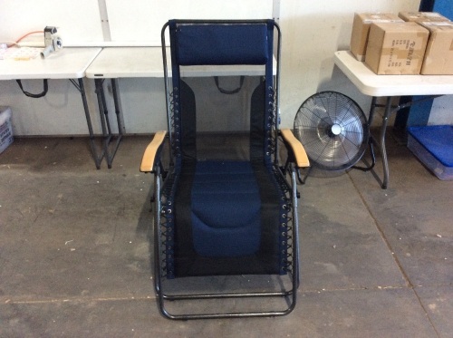 PORTAL Oversized Mesh Back Zero Gravity Recliner Chair - Appears New with Cosmetic Damage   - Lot 876