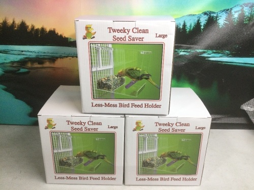 Lot of (3) Tweeky Clean Seed Saver Less-Mess Bird Feed Holder, Large - New - Lot 827