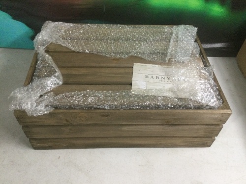 Barnyard Designs Rustic Wood Nesting Crates, Set of 3 - Appears New - Lot 658