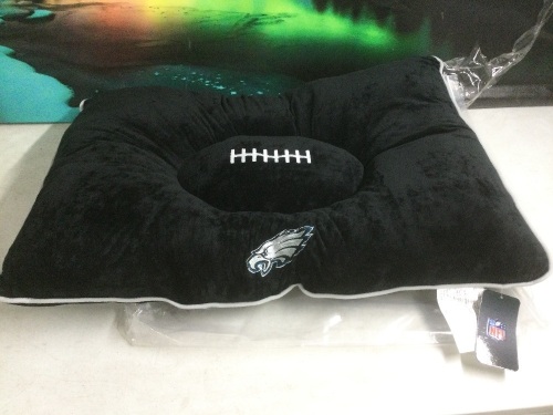 Pets First Philadelphia Eagles Pet Pillow Bed - New - Lot 1197