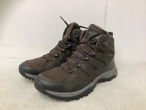 North Face Mens Boots, 8.5, Appears New, Retail 139.99 - Lot 28